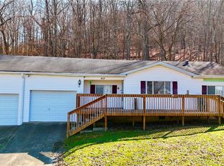 412 Kanawha St, Saint Albans, WV 25177