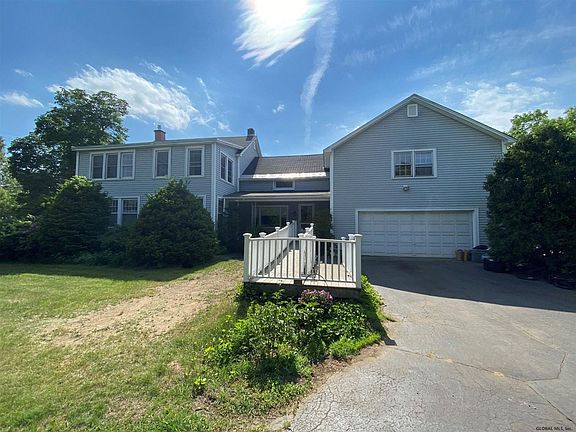 2nd image of 84 Glenwood Ave