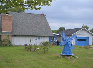 4672 Norway St, Oscoda, MI 48750