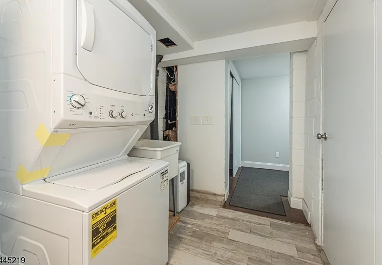 39 N Park Ter #39 — Photo 18