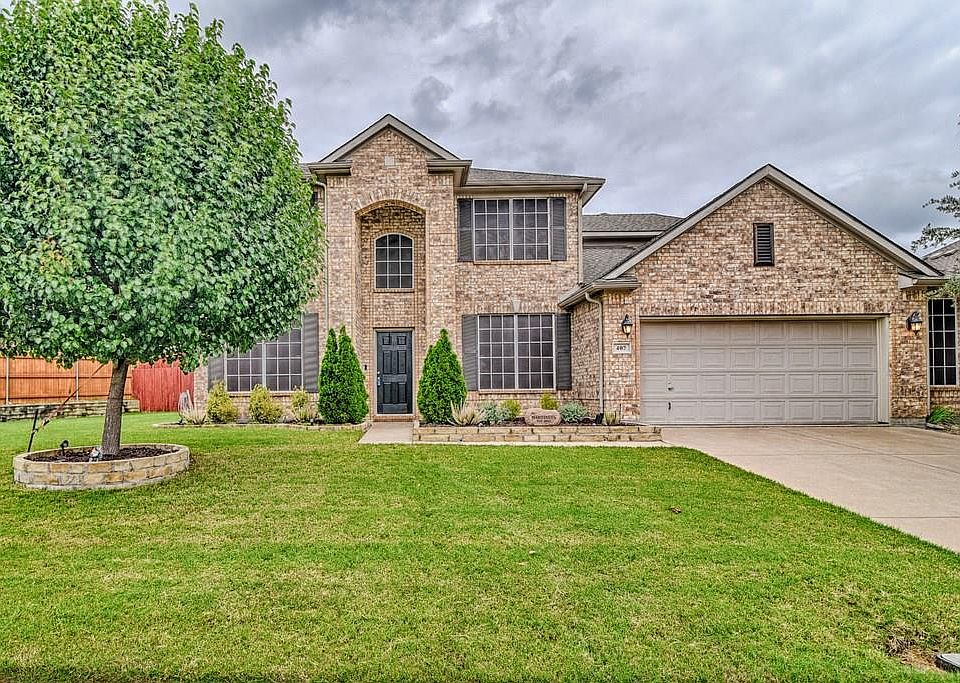 1st image of 407 Dover Park Trl