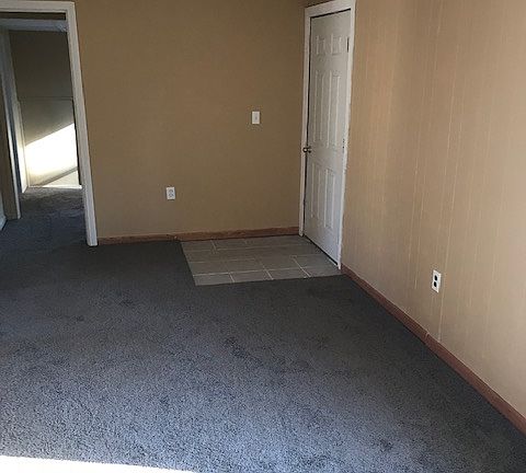 5th image of 14215 Minehart Dr
