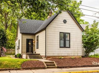 519 Morgan St, Saint Charles, MO 63301