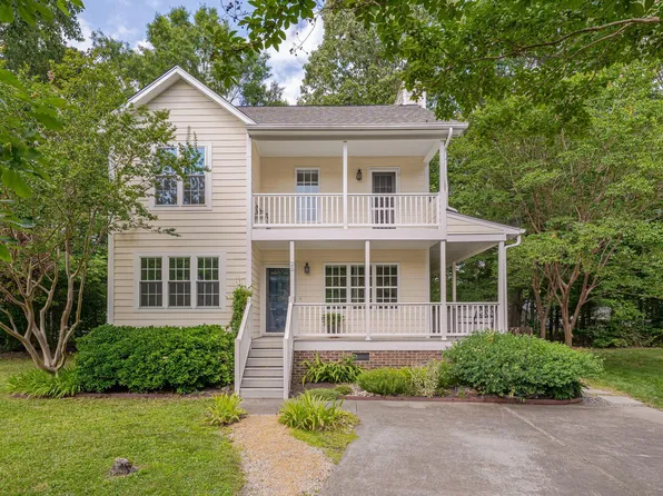 25 Round Spring Ln, Durham, NC 27712