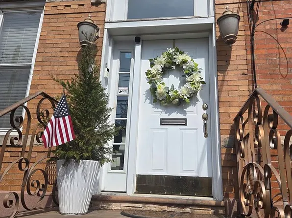 64-07 68th Ave, Flushing, NY 11385