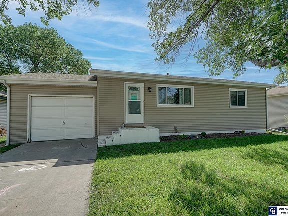 4th image of 3724 Paxton Dr