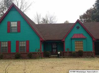 7153 Chevy Chase, Memphis, TN 38125