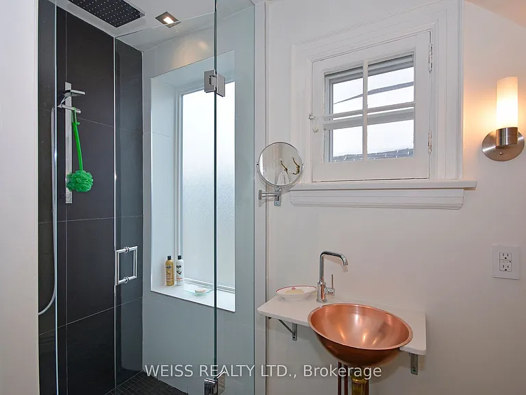 34 Edmund Ave — Photo 4