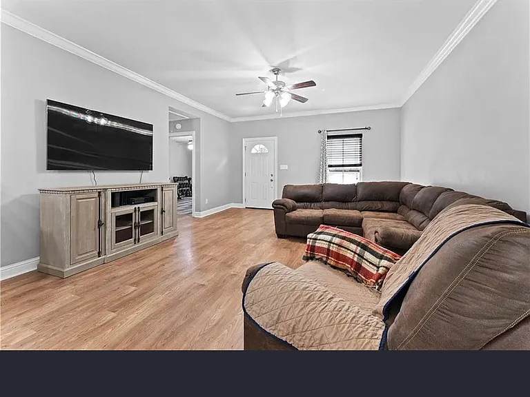 4141 Saint Peter St — Photo 5