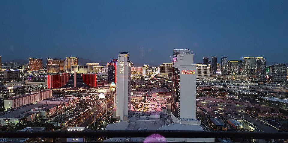 1st image of 4381 W Flamingo Rd #35304