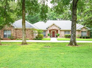 6489 N Lakeshore Dr, Shreveport, LA 71107