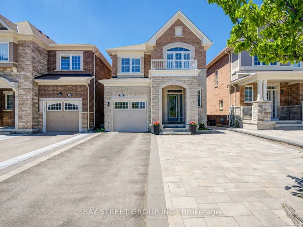 60 Buckle Cres, Aurora, ON L4G 0T5