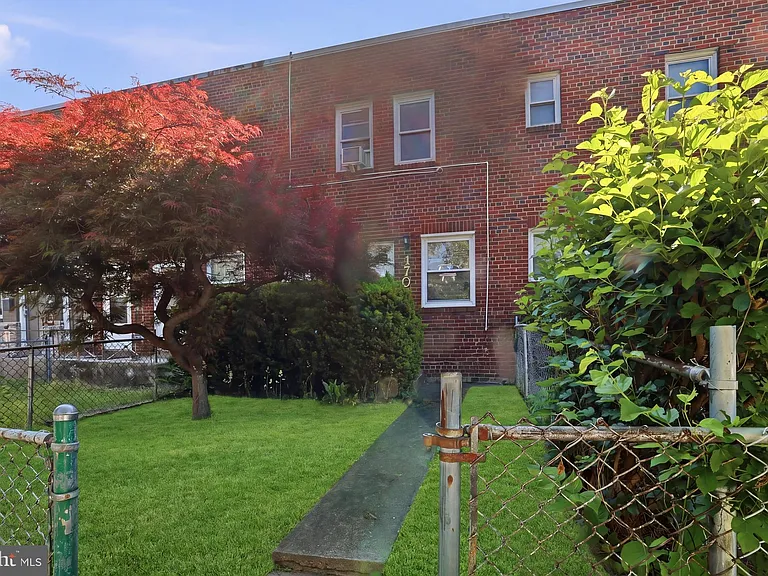 1701 Montello Ave NE #B — Photo 16