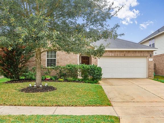 2nd image of 24414 Lakecrest Bend Dr