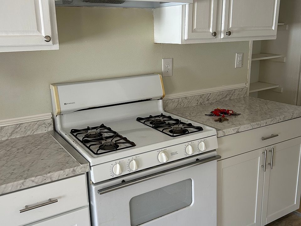 1st image of 191 Edgewood Ave Floor 2