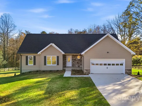 2707 Sandy Ford Rd, Newton, NC 28658