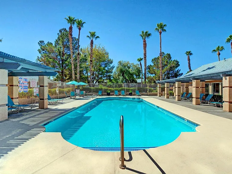 Rancho Mirage — Photo 24
