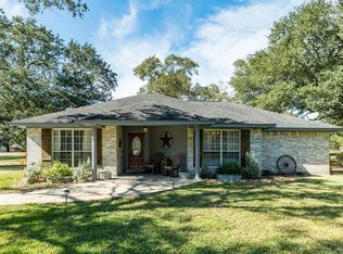 110 Stratton St #CR810H, West Columbia, TX 77486