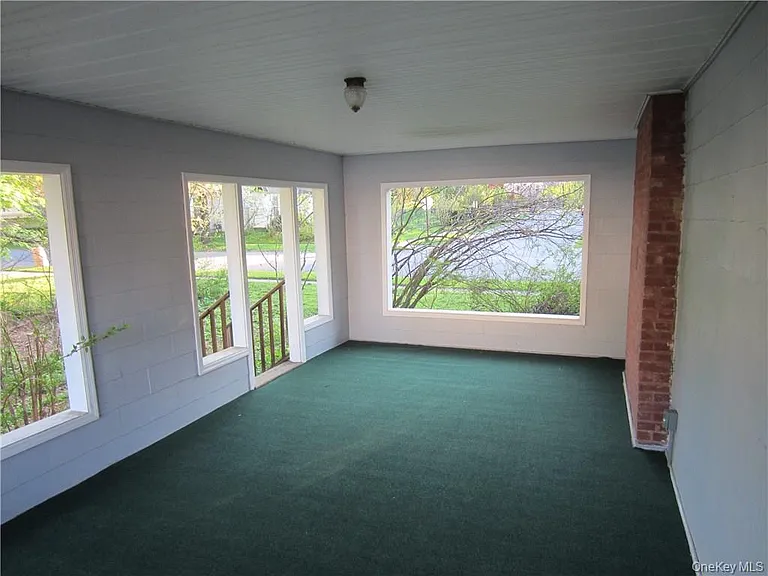 212 S Cherry St #2 — Photo 16