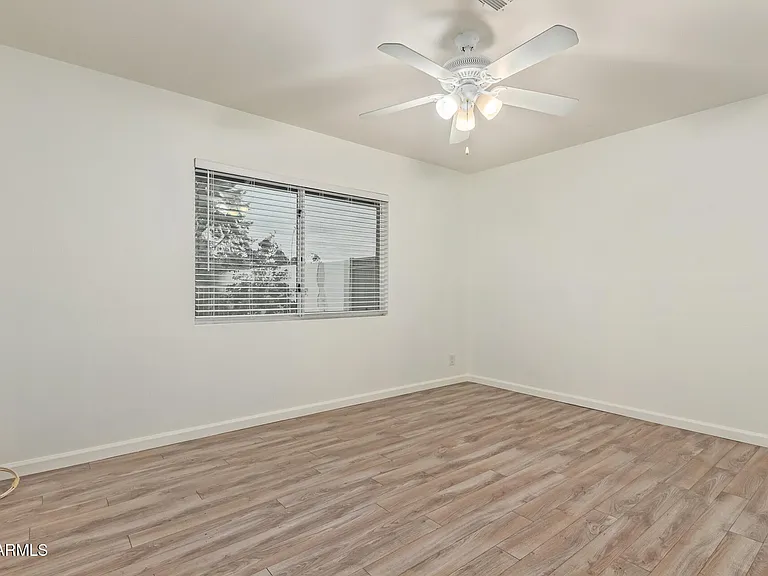 5401 E Exeter Blvd — Photo 33