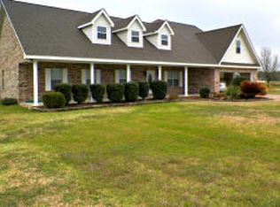 17 Mars Hill Rd, Petal, MS 39465