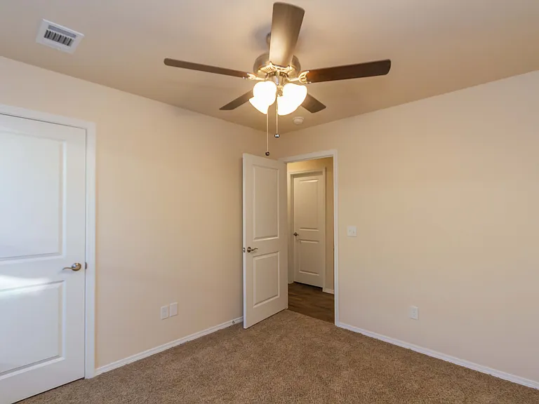 7514 Beck Dr — Photo 18