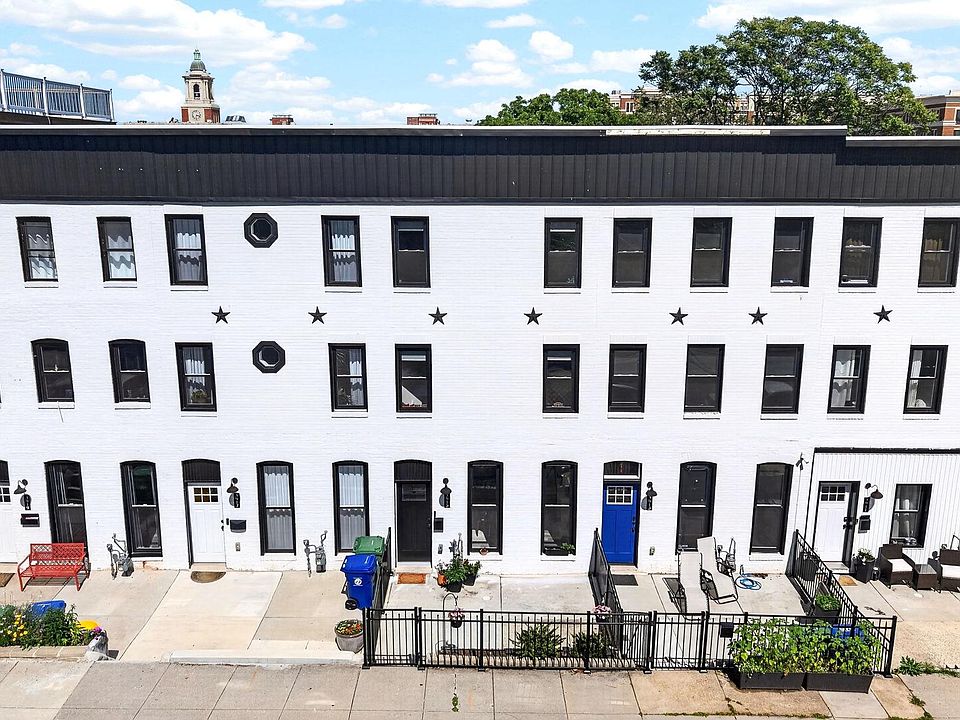 1st image of 3915 Roland Ave