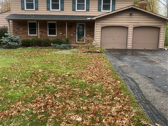 2nd image of 10385 Revere Ct