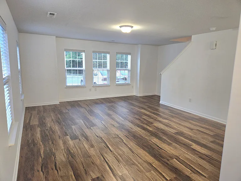 6522 Ashebrooke Dr — Photo 20