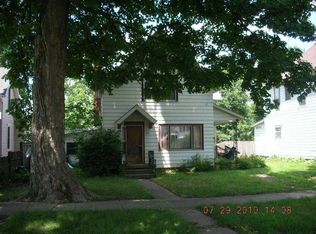 216 Dickson St, Plymouth, IN 46563