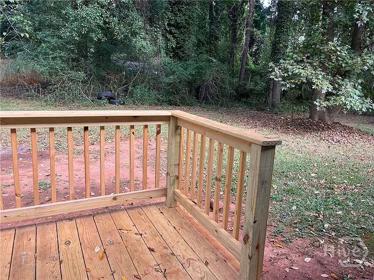 212 Rustwood Dr — Photo 10