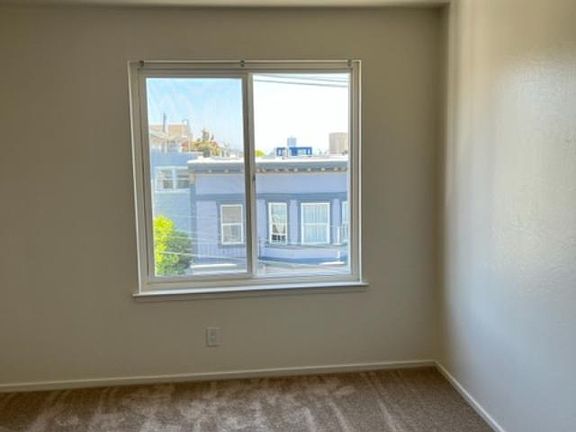 5th image of 452 Bartlett St APT 301
