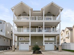 222 46th St, Sea Isle City, NJ 08243