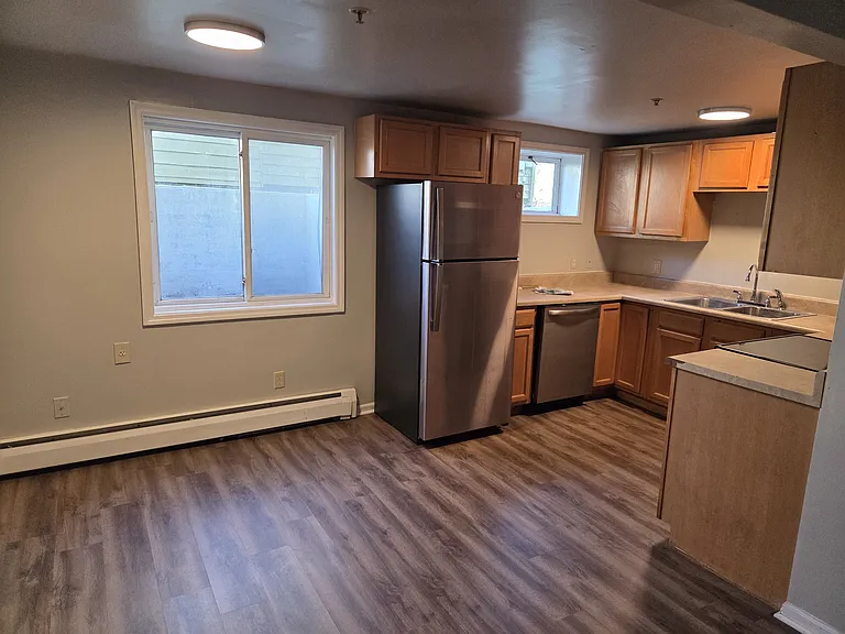 1016 Washington Ave #4 — Photo 7