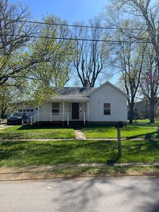 617 W River St, Momence, IL, 60954