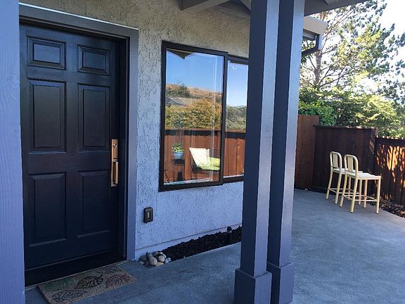 4th image of 36 Manzano Ct #A