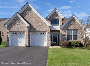3 Honeysuckle Dr, Manahawkin, NJ 08050