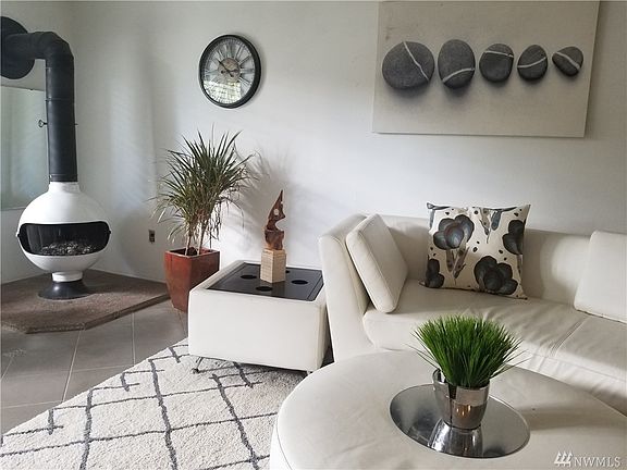 2nd image of 13562 37th Ave S APT 32