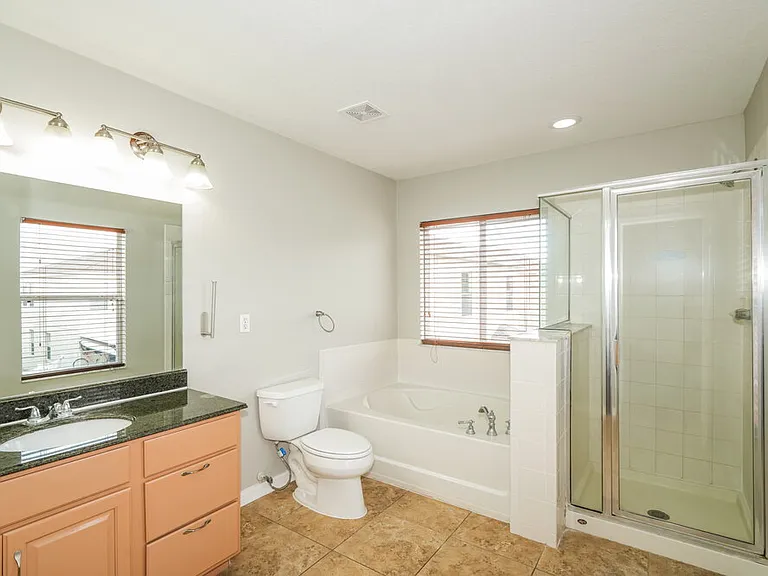 9322 Zincoe Ln — Photo 13