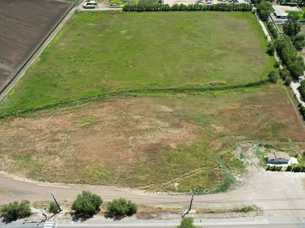 11664 Santa Rosa Rd, Camarillo, CA 93012