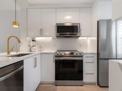 2236 N Cypress Bend Drive #204, Pompano Beach, FL, 33069
