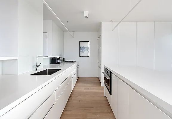 4th image of 360 E 88th St APT 34B