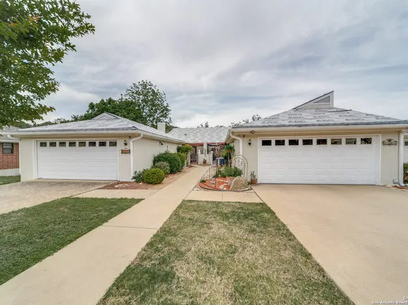 1323 Paragon Place, Kerrville, TX 78028