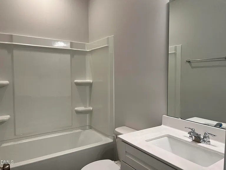 642 Gimari Dr — Photo 8