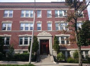 27 James St APT 1, Brookline, MA 02446