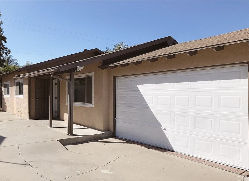 1st image of 15716 San Jose Ave