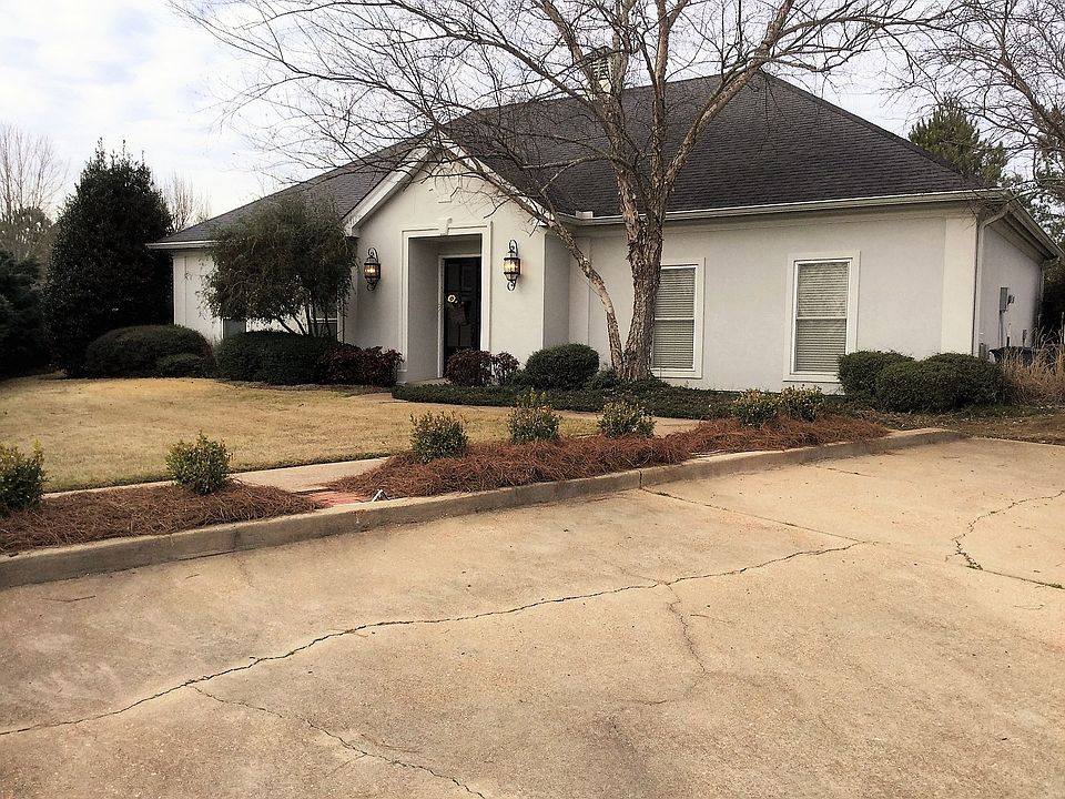 1st image of 1603 Grand Oaks Blvd