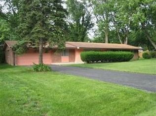 2354 Portage Path, Bellbrook, OH