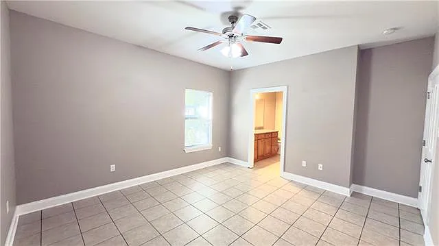 126 Pear St #A — Photo 8