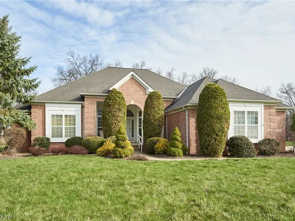 6318 Oak Point Ests, Lorain, OH 44053